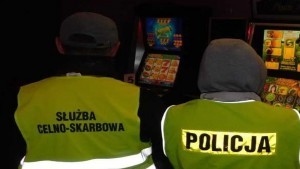 KAS zabezpieczyła nielegalne automaty do gier o wartości ponad 1 mln zł.