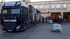 Tczew. Wyruszył konwój ze sprzętem dla strażaków z Ukrainy.
