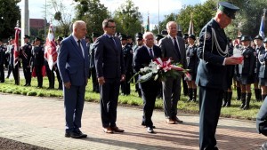 Pamięci tych, którzy oddali życie za wolną Polskę ? uroczystości pod Pomnikiem Celników Polskich.