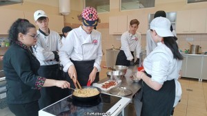 Malbork. Spaghetti i gnocchi ? włoskie warsztaty kulinarne uczniów Centrum Edukacji Zawodowej. Wideo i zdjęcia