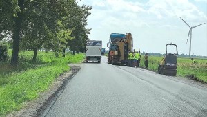 Kolejne utrudnienia w drodze nad morze ? trwa modernizacja DW502 między Tujskiem a Żelichowem. Wideo 
