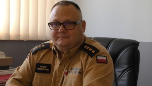 Wkrótce zapowiadane wyrywkowe kontrole piwnic i strychów ? rozmowa z Komendantem Powiatowym PSP st. kpt. Damianem Tomaszewskim. Wideo