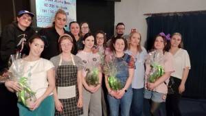 Rodzice z Malborka w roli aktorów ? spektakl o zdrowym żywieniu Przedszkola Czerwony Kapturek. Zobacz wideo.