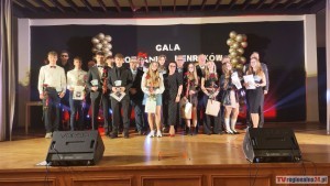 Henryki 2025 ? Gala Maturzystów i Jubileusz 80-lecia Sienkiewiczówki w Malborku. Wideo