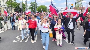 Wielki Marsz Patriotów w Warszawie - cała Polska w obiektywie TvRegionalna24. Wideo i zdjęcia