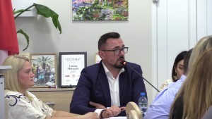 XIII sesja IX Kadencji Rady Gminy Miłoradz - 08.09.2025. Zobacz wideo