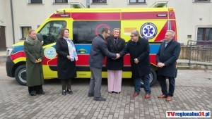 Nowoczesna karetka zasiliła flotę Powiatowego Centrum Zdrowia w Malborku. Wideo i zdjęcia