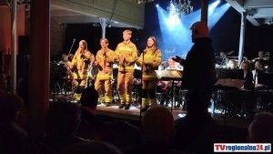 Wyjątkowy koncert noworoczny w Nowym Stawie z Orkiestrą Dętą Żuławy. Wideo i zdjęcia