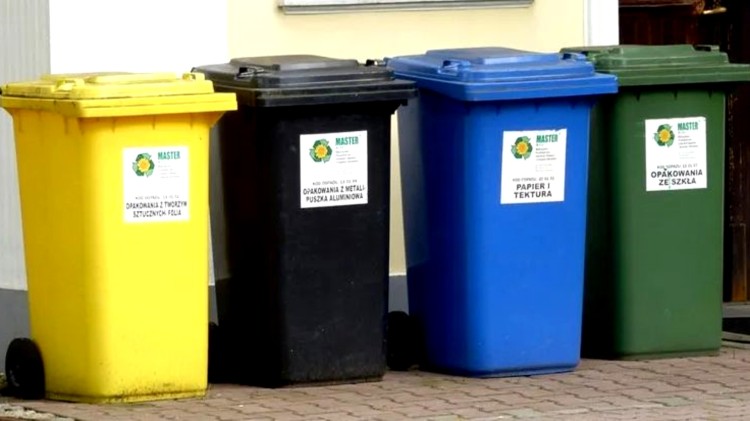Informacja dotycząca czyszczenia pojemników na odpady komunalne na terenie…