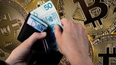 Młodzi Polacy aktywnie stawiają na kryptowaluty
