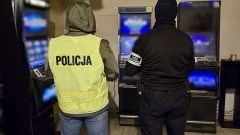„Hazardowy biznes” przerwany – kilkanaście nielegalnych automatów…