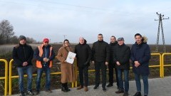 Nowy chodnik w Marzęcinie oddany do użytku. 