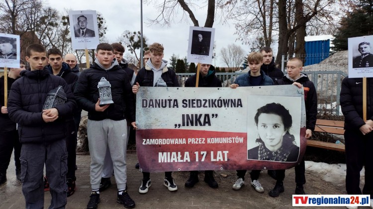 Malbork oddał hołd Żołnierzom Wyklętym. Wideo i zdjęcia - 01.03.2026
