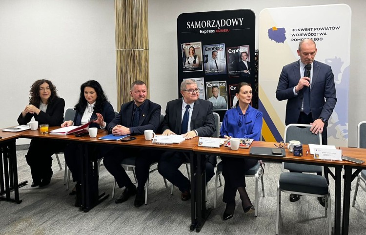 Samorządowcy z Pomorza obradowali w Malborku.