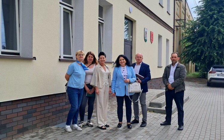 Budynek Liceum Ogólnokształcącego w Nowym Dworze Gdańskim zyskał…
