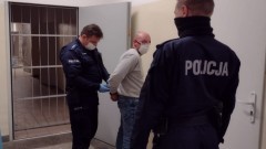Malbork. Pobił aptekarkę i ukradł jej pieniądze.
