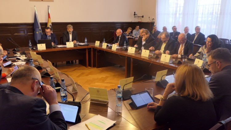 Radni nie składają broni w sprawie obwodnicy Malborka. Skrót nadzwyczajnej…