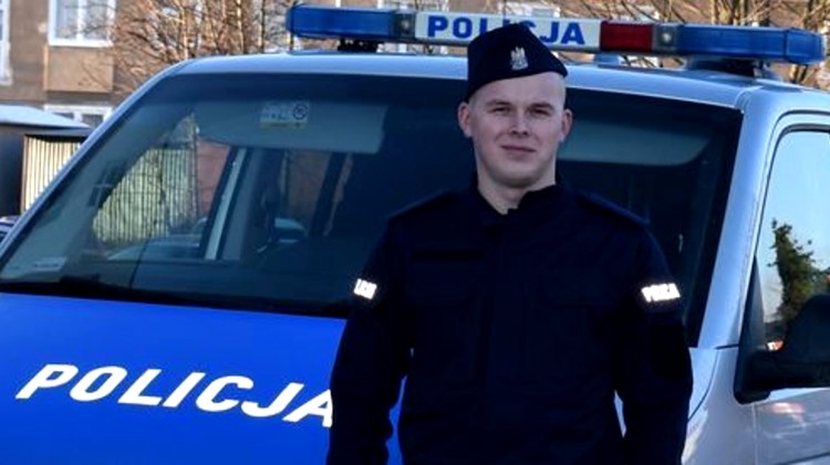 Malbork. Nowy policjant zasilił szeregi komendy. Ty również możesz…