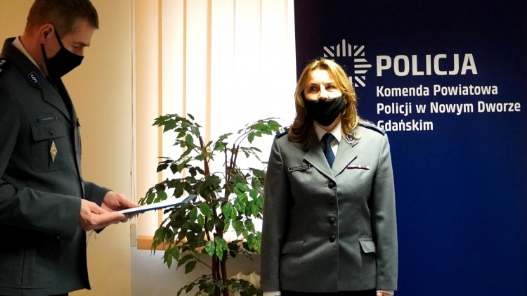 Nowy Dwór Gdański. Po 30 latach służby na emeryturę odeszła mł.…