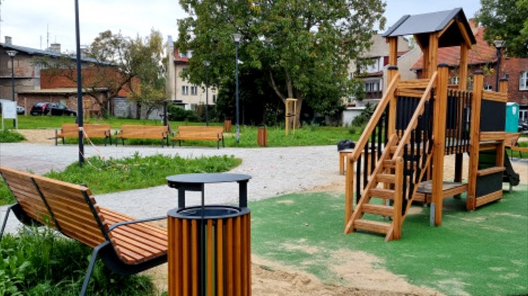 Malbork. Młody wandal złapany na gorącym uczynku.