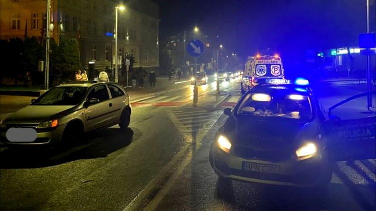 Sztum. Potrącenie na przejściu dla pieszych – mężczyzna trafił…